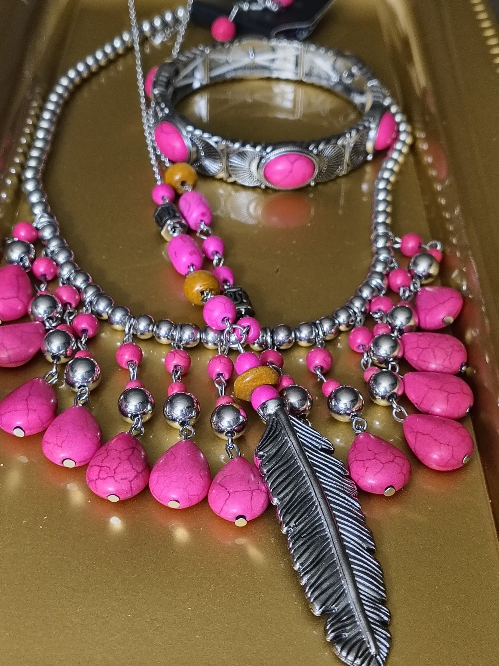 Boho Pink Feather Pendant Statement Necklaces and Bracelet Set   Southwest Look
